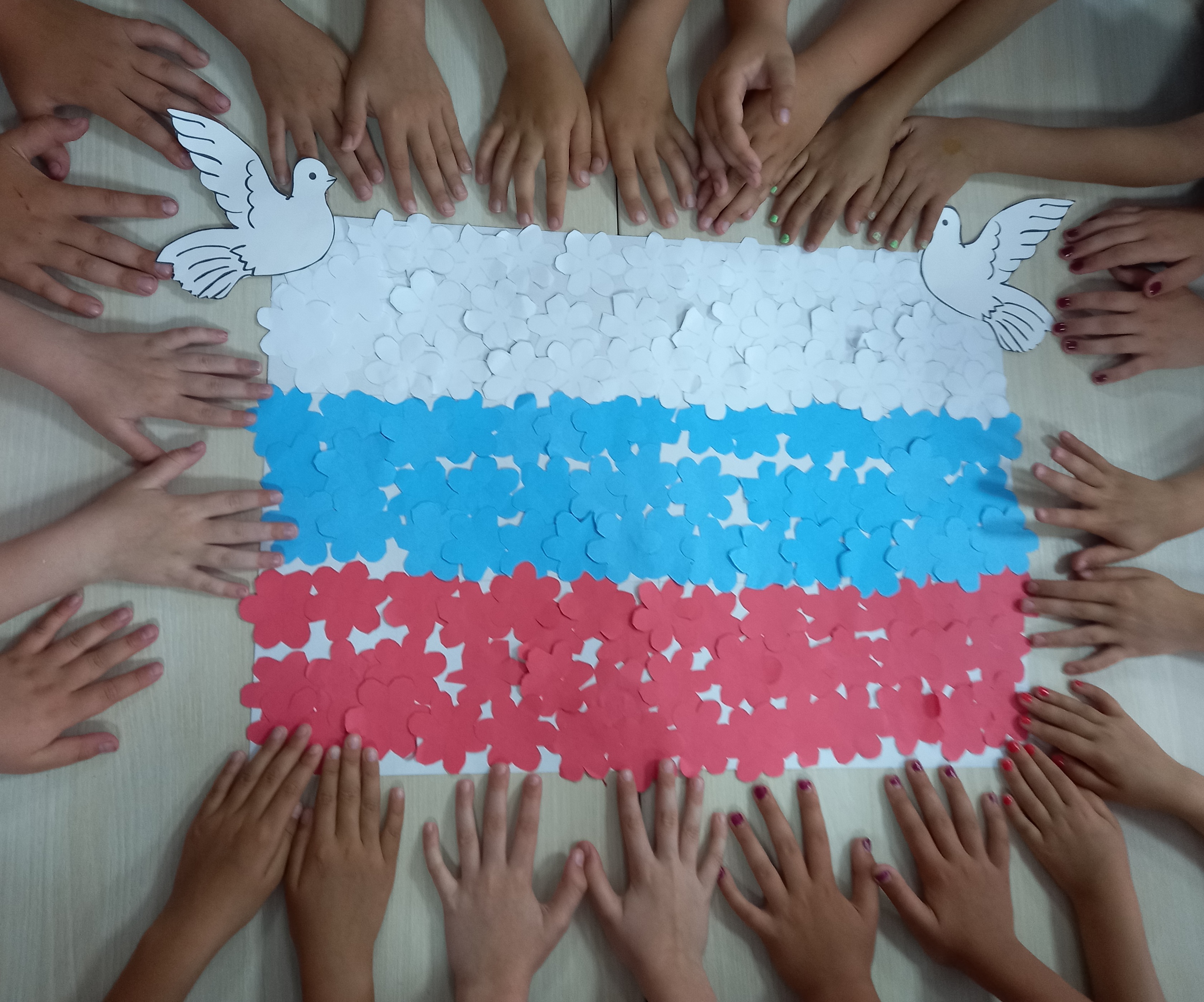 В преддверии торжественного Дня России.